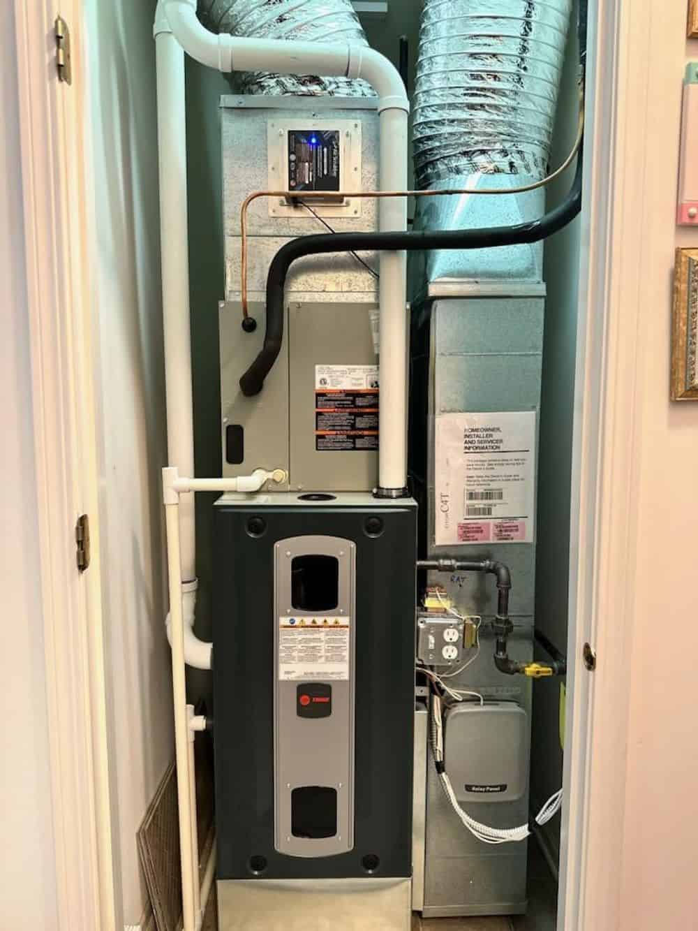 Ductless mini split installation (Mitsubishi Diamond Contractor) image