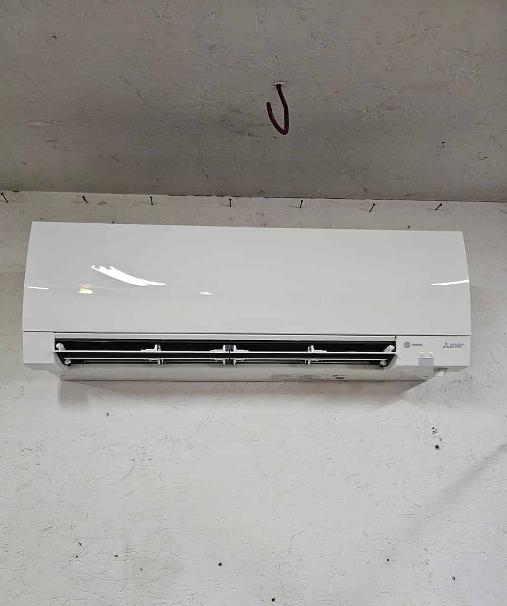 Light commercial HVAC installation image